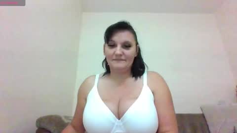mayatiffany20558512 online show from September 2025 10:43:01 PM