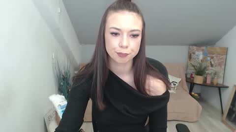 mayawill online show from December 2025 09:20:01 PM