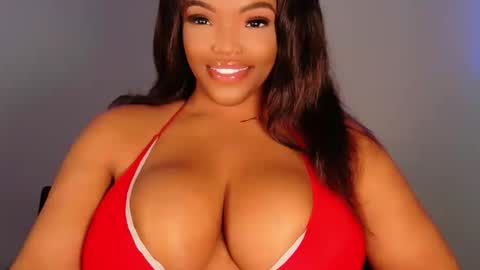 MayBabi online show from November 2025 08:18:02 PM