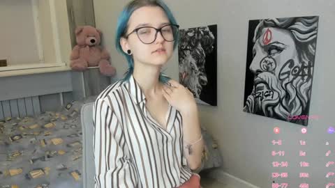 Mia online show from January 2025 01:50:01 AM