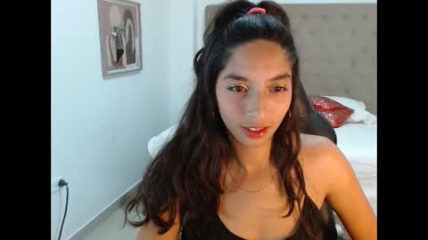 MAYA online show from February 2025 01:43:01 AM