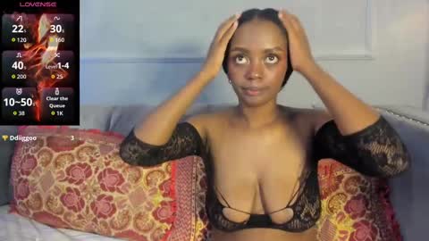 Snapshot of mayevanss chatting on October 2025 04:53:02 AM mayevanss online show from October 2025 04:53:02 AM