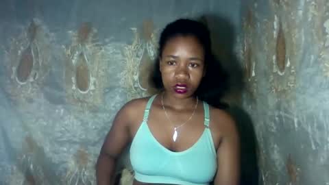 mayrah online show from February 2026 05:46:02 AM