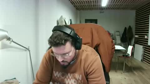 Snapshot of maythe4bwu chatting on January 2025 02:24:02 PM maythe4bwu online show from January 2025 02:24:02 PM