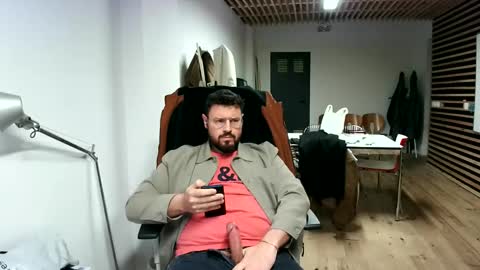 Snapshot of maythe4bwu chatting on February 2025 10:07:02 PM maythe4bwu online show from February 2025 10:07:02 PM