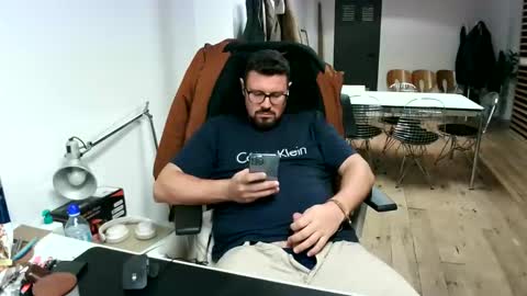 Snapshot of maythe4bwu chatting on October 2025 07:20:02 PM maythe4bwu online show from October 2025 07:20:02 PM