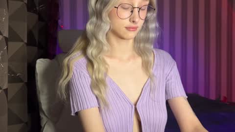 mayvi_cold online show from January 2025 11:02:01 PM