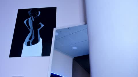 Maze online show from November 2025 09:04:01 PM