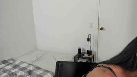 mazikeen_18 online show from April 2026 01:13:02 PM