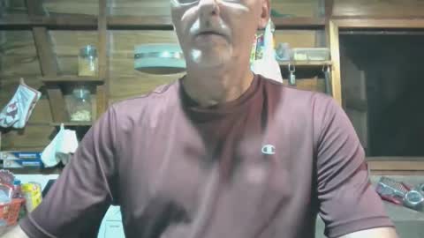 Snapshot of mbravo420 chatting on November 2025 02:25:01 AM mbravo420 online show from November 2025 02:25:01 AM