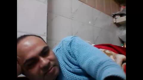 Snapshot of mcaraj2 chatting on December 2024 06:08:01 PM mcaraj2 online show from December 2024 06:08:01 PM