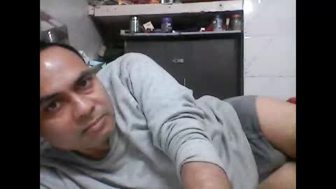 Snapshot of mcaraj2 chatting on November 2025 06:01:01 PM mcaraj2 online show from November 2025 06:01:01 PM
