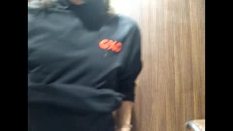 mccock16cm online show from November 2025 11:32:02 AM