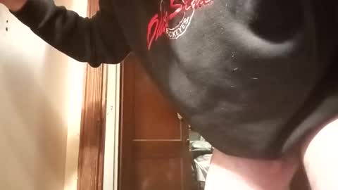 mcfly1973 online show from October 2025 10:24:01 AM