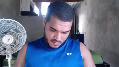 Snapshot of mcgregor_sexhot chatting on January 2025 08:00:02 PM Mcgregor online show from January 2025 08:00:02 PM