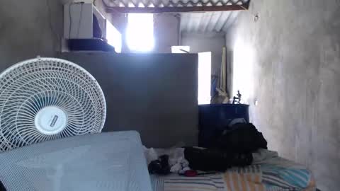 Snapshot of mcgregor_sexhot chatting on February 2025 07:29:01 PM Mcgregor online show from February 2025 07:29:01 PM