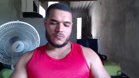 Snapshot of mcgregor_sexhot chatting on February 2025 06:26:02 PM Mcgregor online show from February 2025 06:26:02 PM