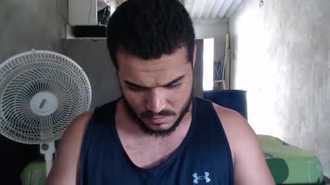 Snapshot of mcgregor_sexhot chatting on March 2025 08:05:02 PM Mcgregor online show from March 2025 08:05:02 PM