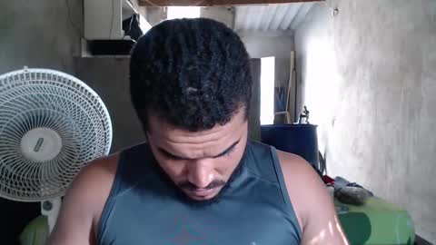 Snapshot of mcgregor_sexhot chatting on March 2025 08:33:02 PM Mcgregor online show from March 2025 08:33:02 PM