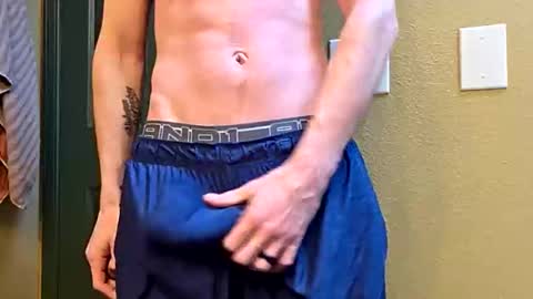 mclovinmackay online show from March 2026 05:24:01 PM