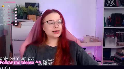 Hanna online show from November 2025 10:32:02 PM