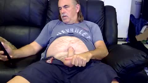 meaderd740870 online show from April 2026 03:50:01 AM