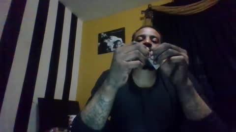 Snapshot of meandmycock88 chatting on January 2025 11:17:01 PM meandmycock88 online show from January 2025 11:17:01 PM