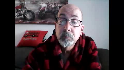 Snapshot of meathome3 chatting on June 2026 10:58:02 AM me at home online show from June 2026 10:58:02 AM