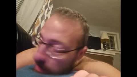 Snapshot of meatinyourgrill chatting on October 2025 05:04:02 AM meatinyourgrill online show from October 2025 05:04:02 AM