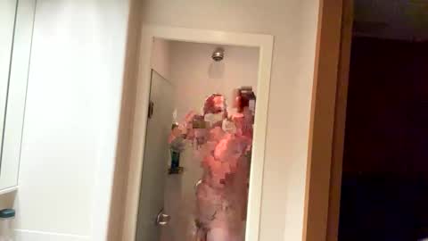 Meau Lest online show from February 2026 02:18:02 AM