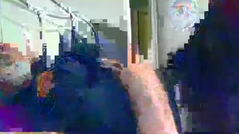 Snapshot of medic243 chatting on November 2025 02:22:01 AM Medicineman online show from November 2025 02:22:01 AM