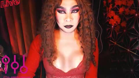 THE QUEEN ALPHA   Queen Medusa Prey online show from September 2025 06:44:01 PM