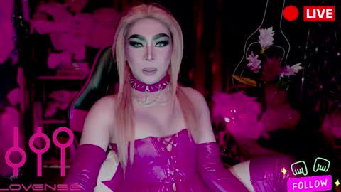 THE QUEEN ALPHA   Queen Medusa Prey online show from March 2026 12:06:02 AM