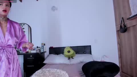 medussa13 online show from April 2026 12:09:02 PM