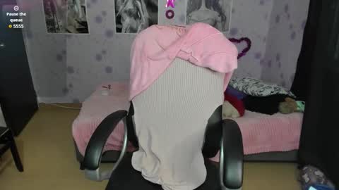 Katrina online show from November 2025 10:09:02 PM