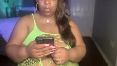 Southern Peach online show from December 2024 03:40:01 AM