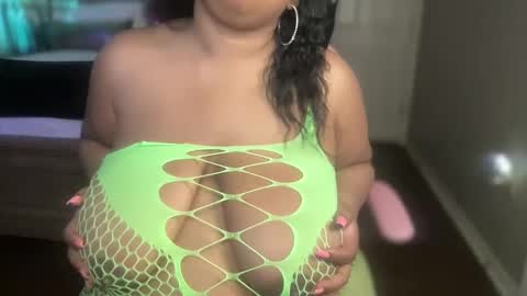 Southern Peach online show from March 2025 01:37:01 PM