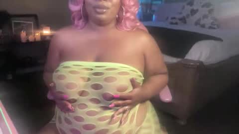 Southern Peach online show from November 2025 03:50:02 AM