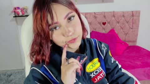 megam_white online show from April 2026 03:17:02 AM