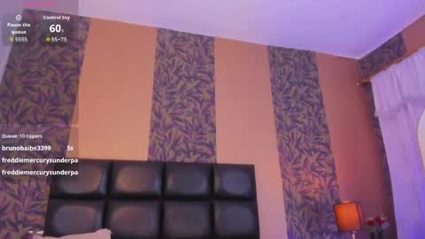 emily online show from April 2026 07:07:02 PM