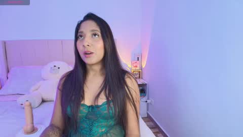 Snapshot of megan_ale chatting on October 2025 10:52:02 PM megan ale online show from October 2025 10:52:02 PM