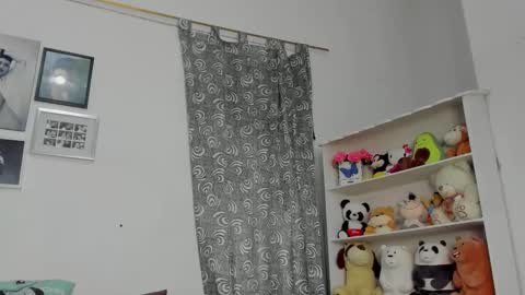 M E G A N online show from February 2026 04:44:02 PM