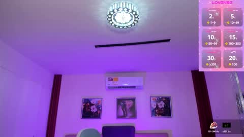 Megan online show from November 2025 10:15:02 AM