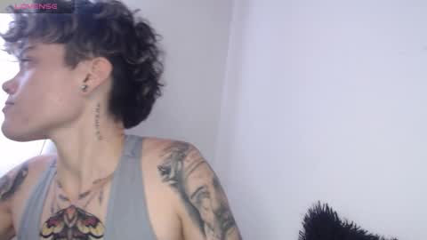 Megan and sophi online show from December 2025 09:54:02 PM