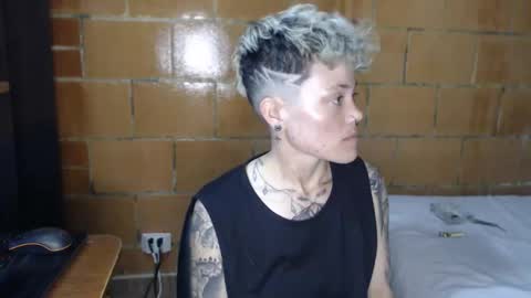 Megan and sophi online show from April 2026 02:33:02 AM