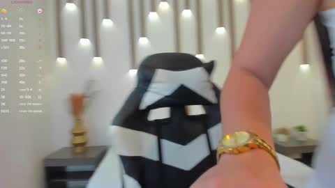 MEGAN COOPER online show from October 2025 07:14:02 PM