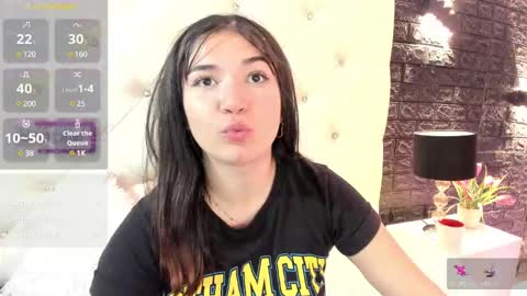     online show from February 2025 05:31:01 PM