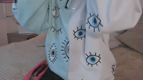 Megan online show from October 2025 12:05:01 PM