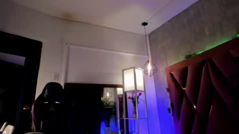    online show from January 2025 02:44:02 AM