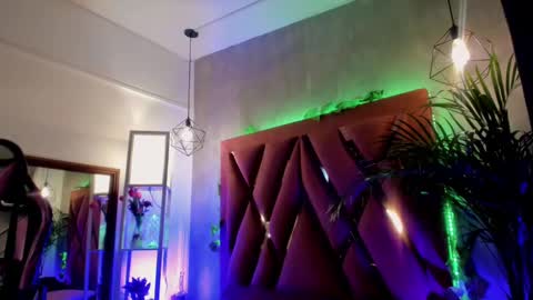    online show from March 2025 02:15:02 AM